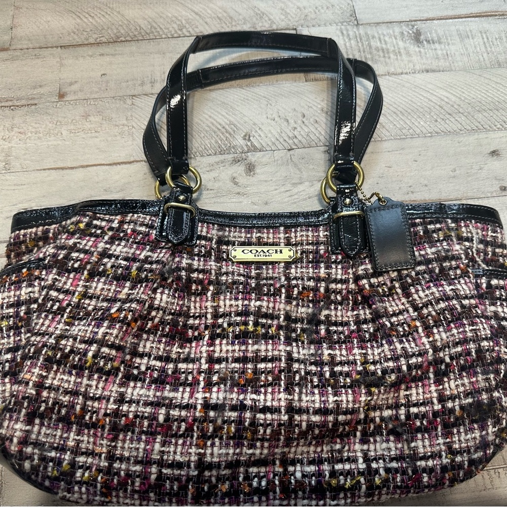 Authentic COACH tweed purse - EUC!